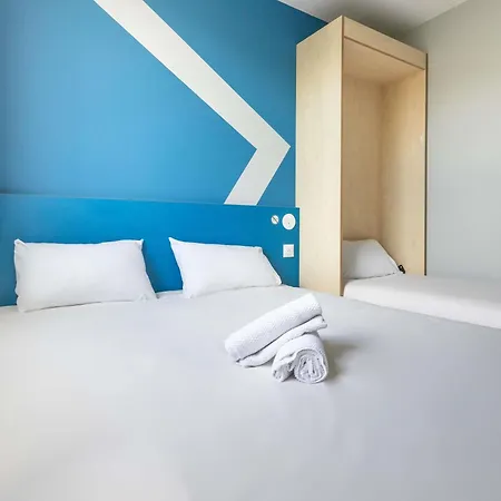 Ibis Budget La Defense ホテル ナンテール