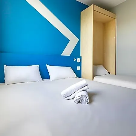 Ibis Budget La Defense Ναντέρ