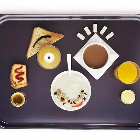 Hotel Ibis Budget La Defense 2*