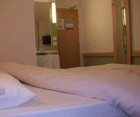 Hotel Ibis Budget La Defense 2*