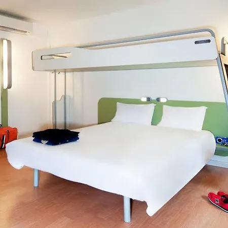 Hotel Ibis Budget La Defense 2*