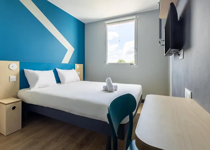 ホテル Ibis Budget La Defense 2*