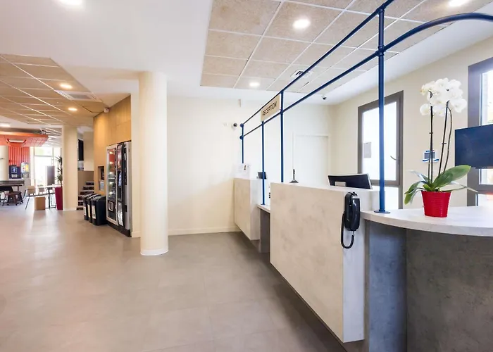Ibis Budget La Defense 2*