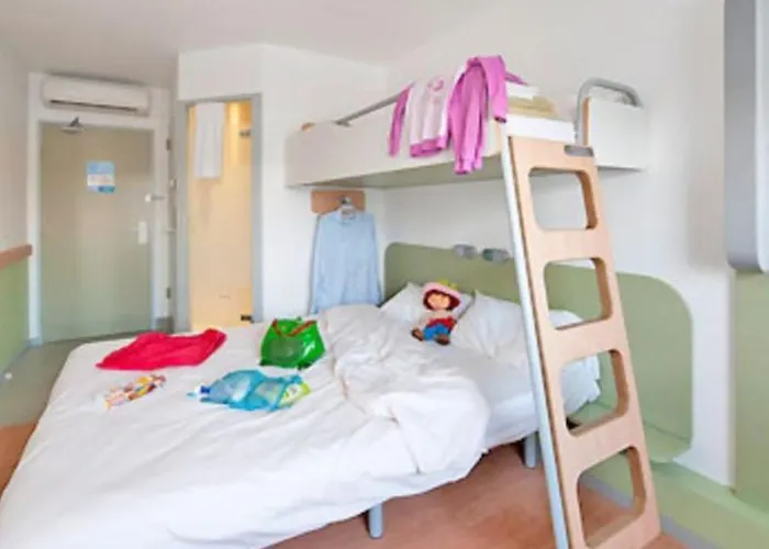 Ibis Budget La Defense 2*