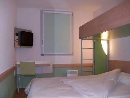 Ibis Budget La Defense 2* ナンテール