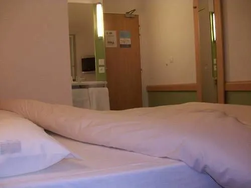 ホテル Ibis Budget La Defense 2*