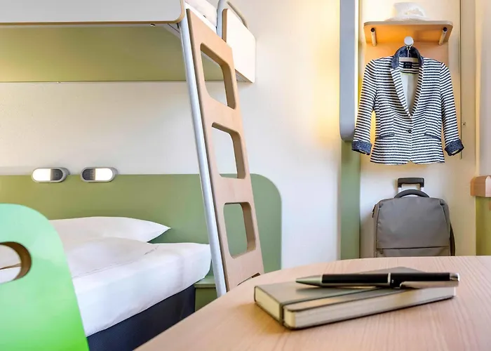 Ibis Budget La Defense ホテル 2*